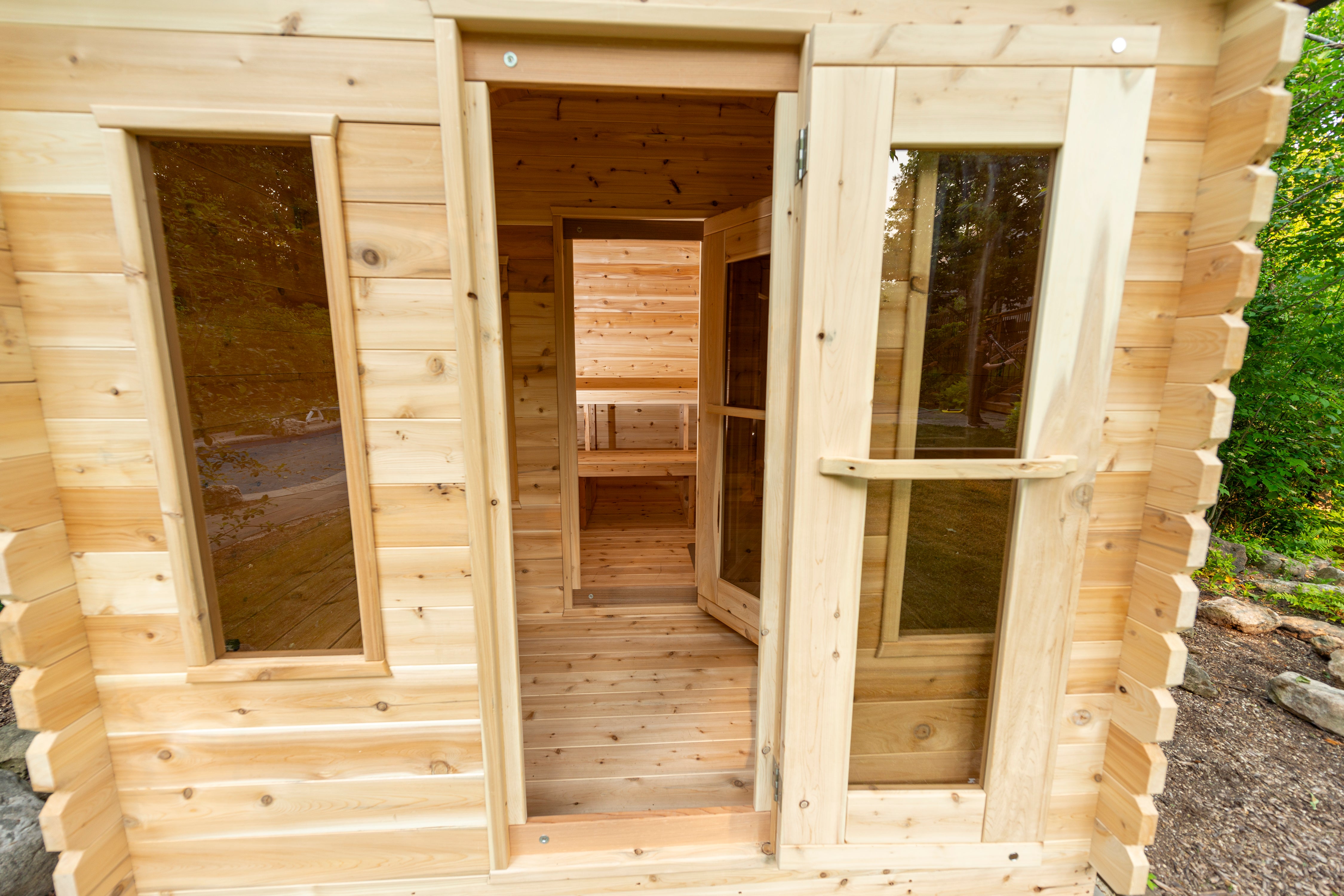 Georgian Cabin Sauna With Changeroom