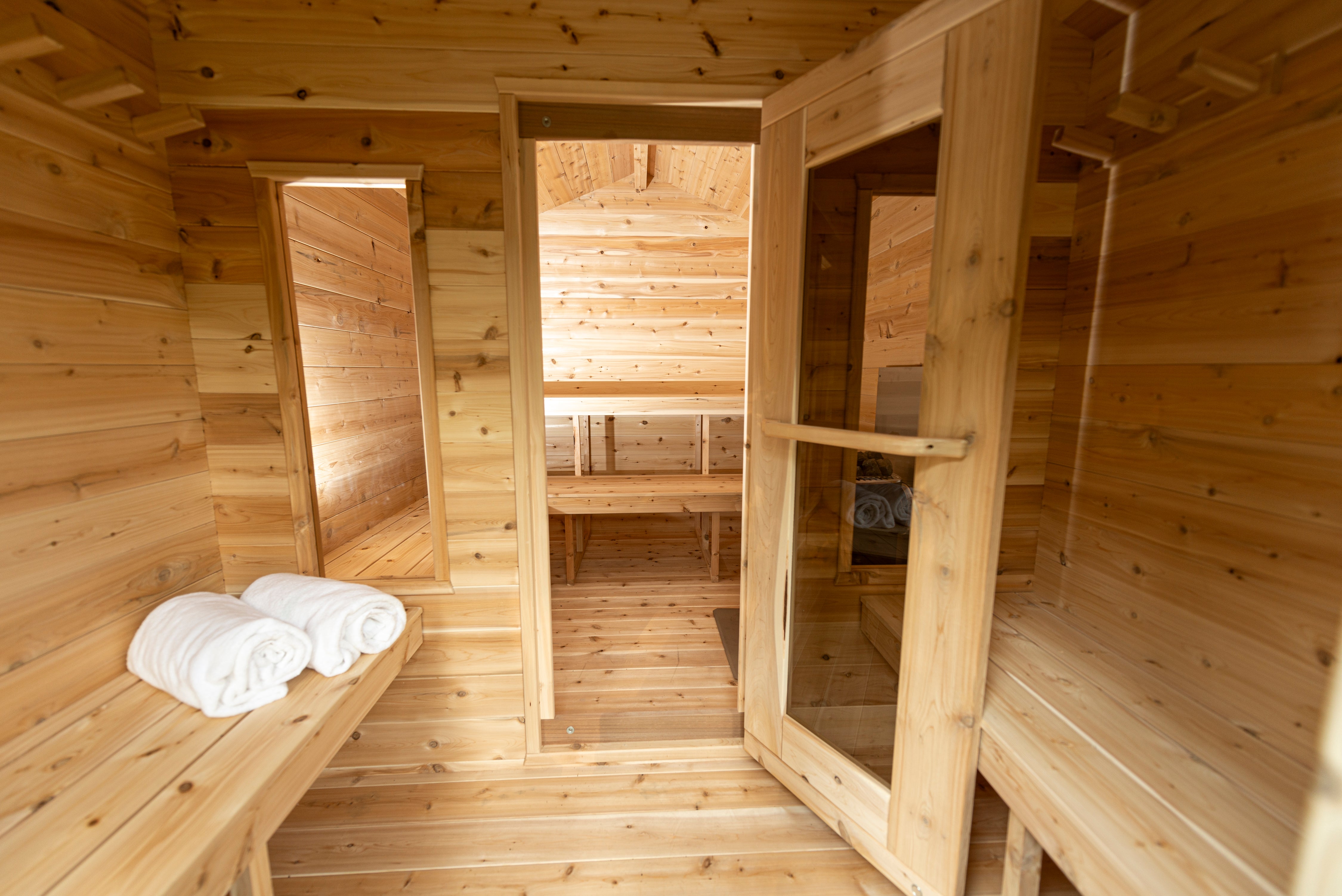 Georgian Cabin Sauna With Changeroom